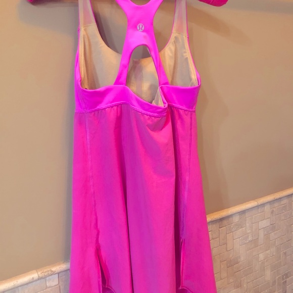 Lululemon tank top 6 - Picture 4 of 4